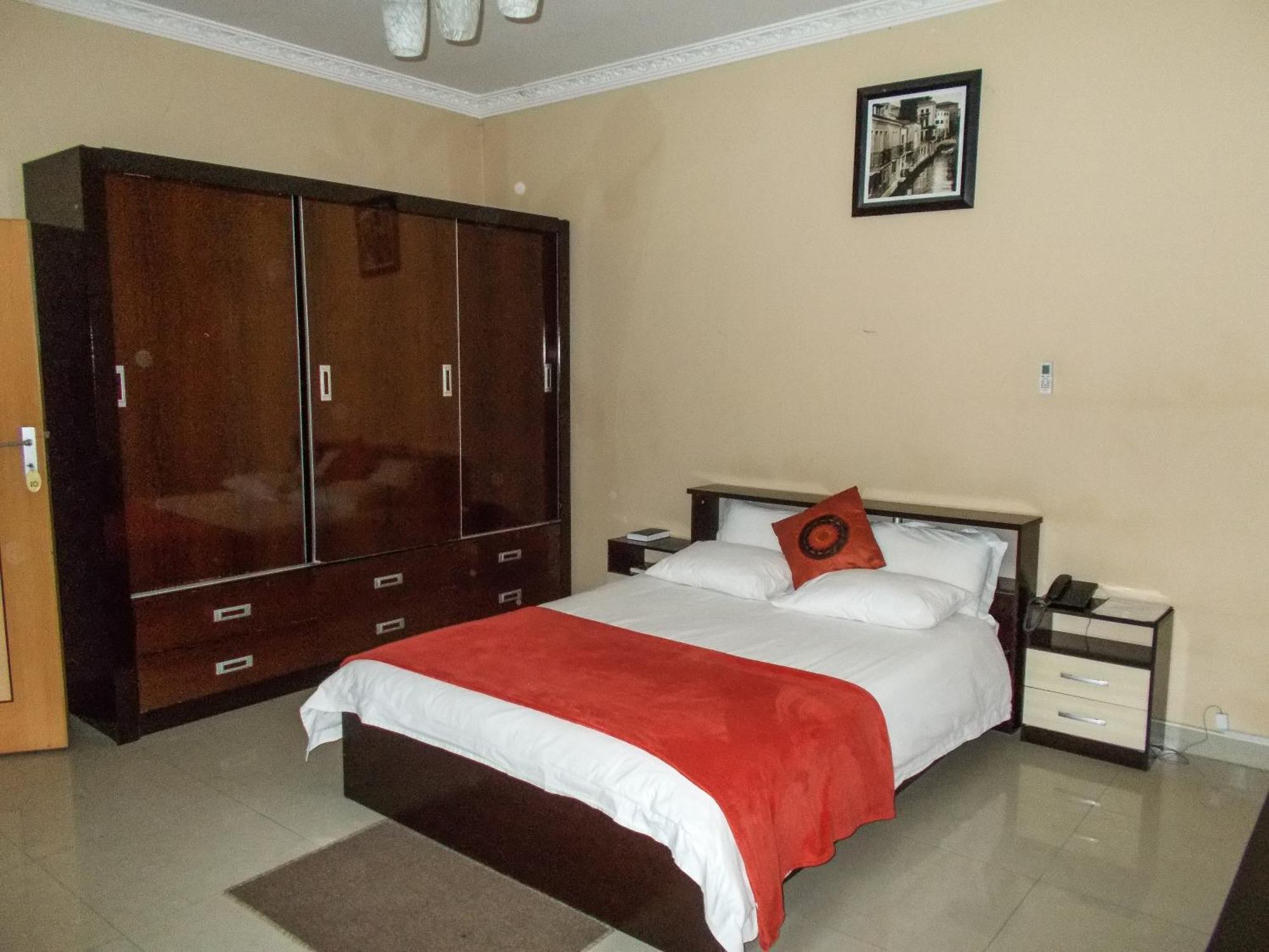 Waterfalls Hotel Lusaka Eksteriør billede